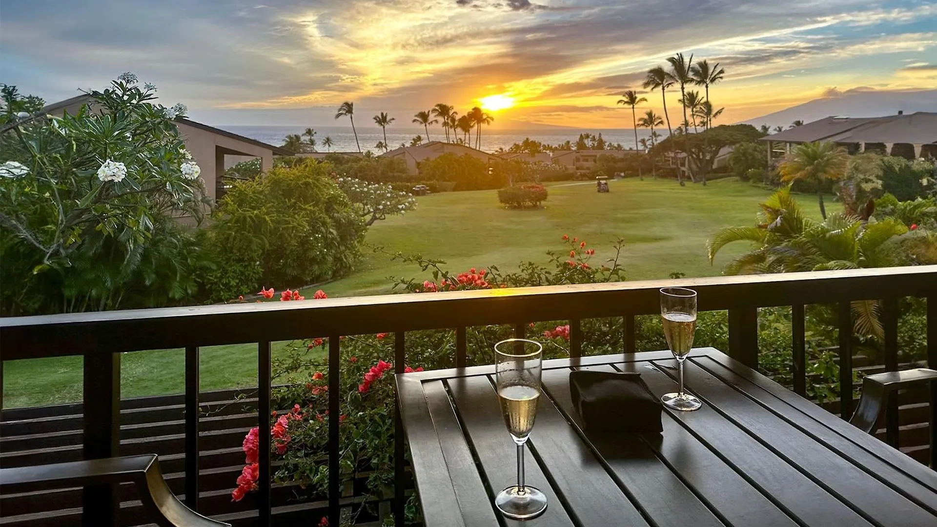 New Listing! - Wailea Ekahi 39E - Luxurious Ocean View Condo, Split Ac!